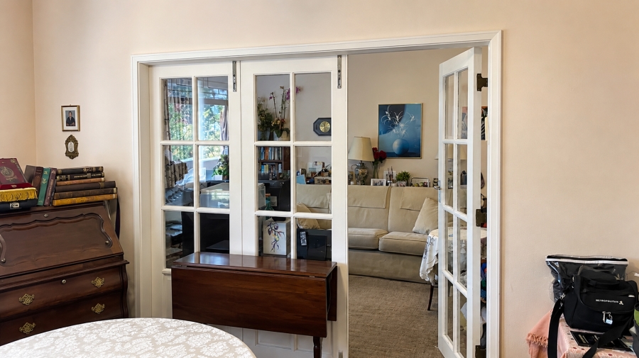 3 Bedroom Property for Sale in Sea Point Western Cape